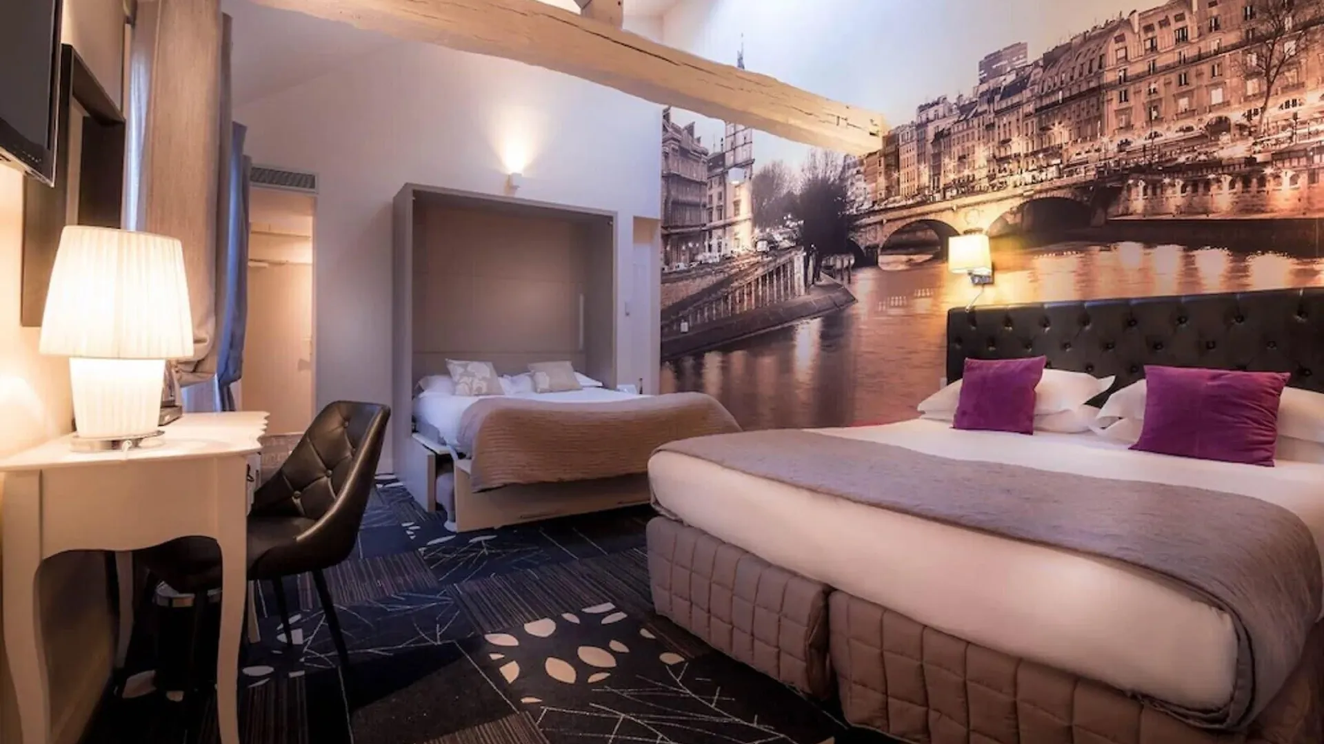 Ascot Opera 3* Paris